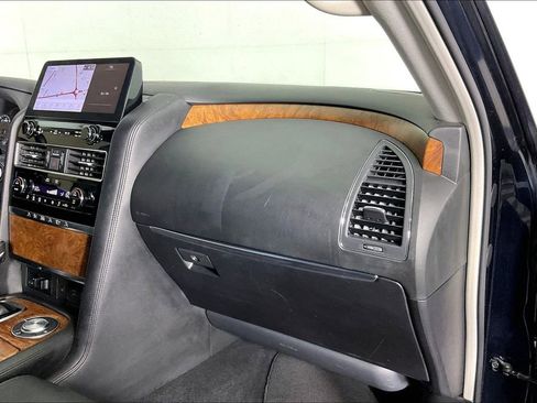 Used 2023 Nissan Armada SL w/ Captain's Chairs Package RWD image 22
