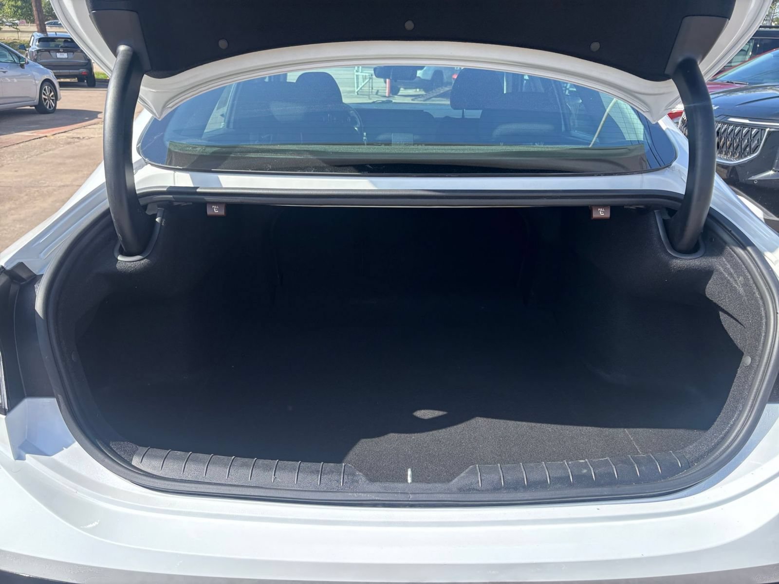 Used 2025 Hyundai Sonata SEL FWD image 30