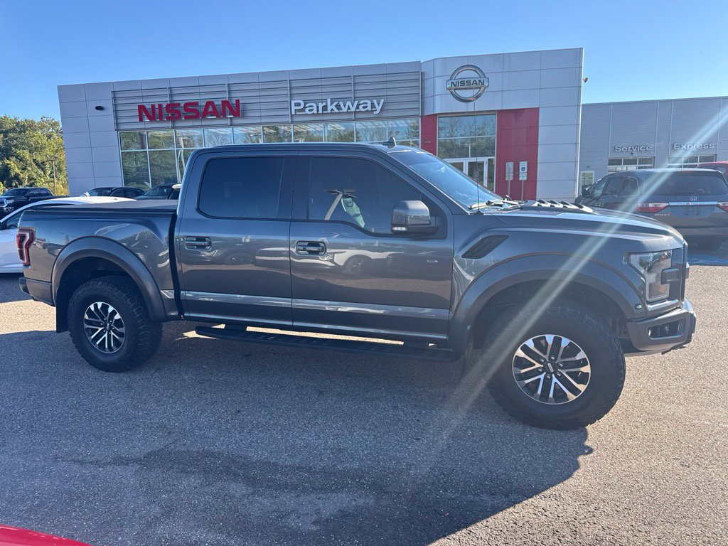 Used 2019 Ford F150 Raptor w/ Equipment Group 802A Luxury AWD/4WD image 1