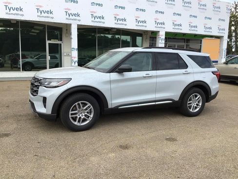 New 2025 Ford Explorer Active w/ Active Comfort Package image 5