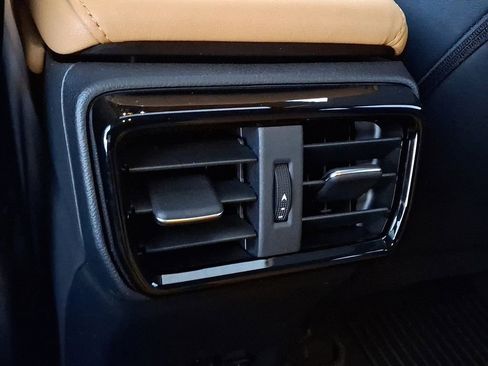 Used 2025 Lexus NX 350 AWD image 11