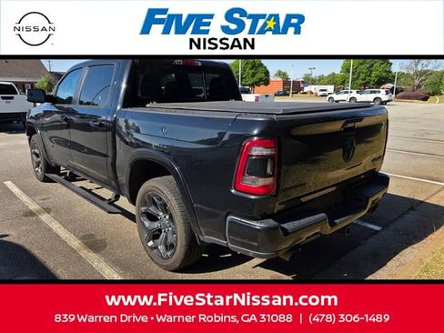 Used 2020 RAM 1500 Limited w/ Black Appearance Package AWD/4WD image 9