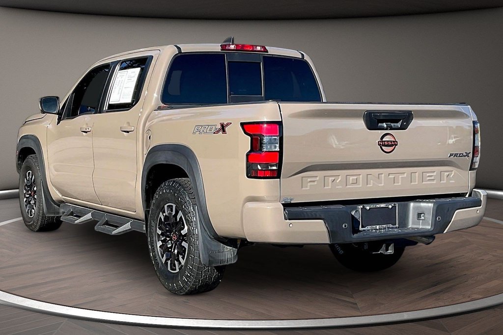 Used 2022 Nissan Frontier Pro-X RWD image 4