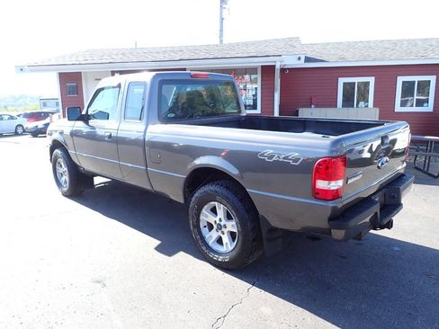 Used 2006 Ford Ranger XL AWD/4WD image 4