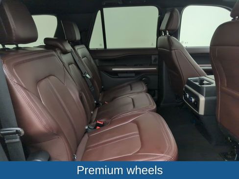Used 2024 Ford Expedition Max Limited image 20