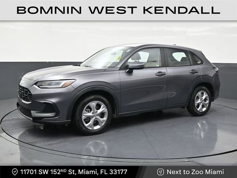 Used 2024 Honda HR-V LX image 1