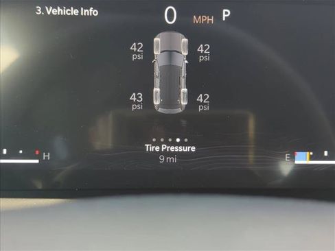New 2025 Jeep Grand Cherokee Altitude RWD image 12