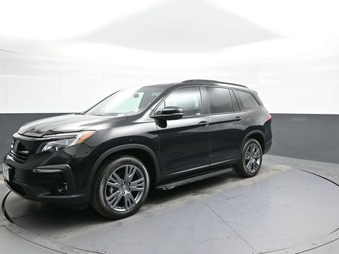 Certified 2022 Honda Pilot Sport image 10