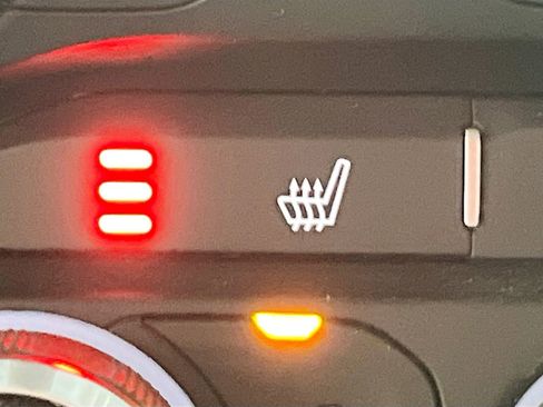 Used 2022 RAM 2500 Laramie image 19