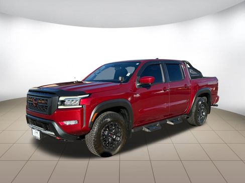 Used 2022 Nissan Frontier PRO-4X w/ Pro-4X Premium Package image 3