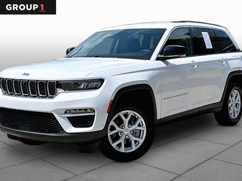 Used 2023 Jeep Grand Cherokee Limited w/ Luxury Tech Group II AWD/4WD image 1