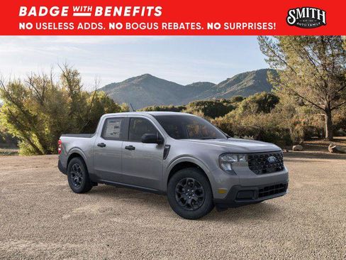 New 2025 Ford Maverick XLT image 8