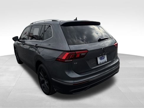 Used 2024 Volkswagen Tiguan SE image 7