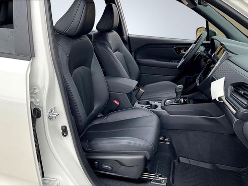 New 2025 Subaru Forester Limited image 23