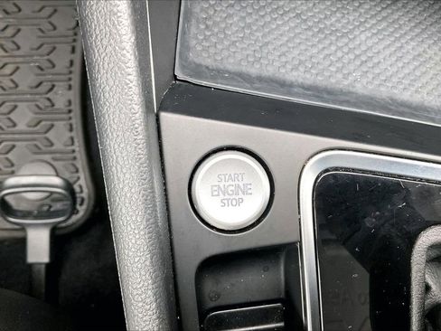 Used 2021 Volkswagen Jetta R-Line image 27