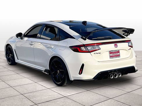 Used 2023 Honda Civic Type R image 13