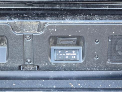 Certified 2024 GMC Sierra 1500 AT4 w/ Technology Package image 9