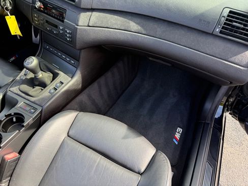 Used 2004 BMW M3 Convertible image 65