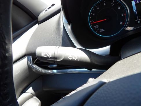 Used 2019 Chevrolet Traverse LT w/ LT Premium Package FWD image 26