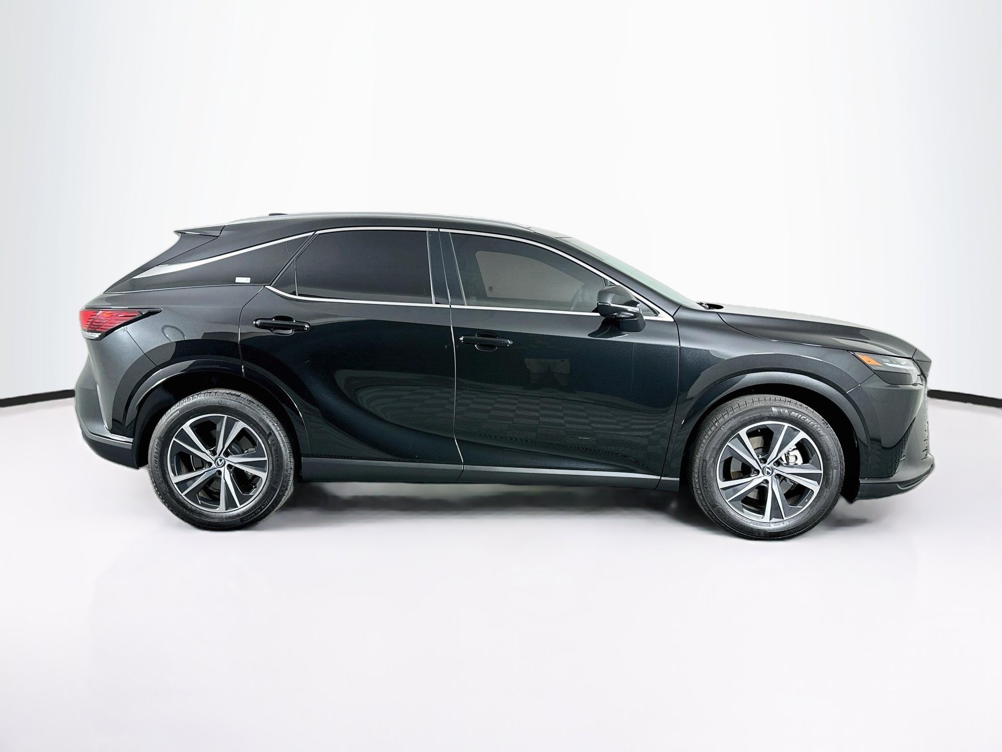 Used 2024 Lexus RX 350 Premium w/ Convenience Package FWD image 10
