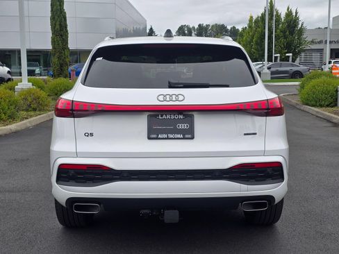 Certified 2025 Audi Q5 Premium w/ Premium Plus AWD/4WD image 4