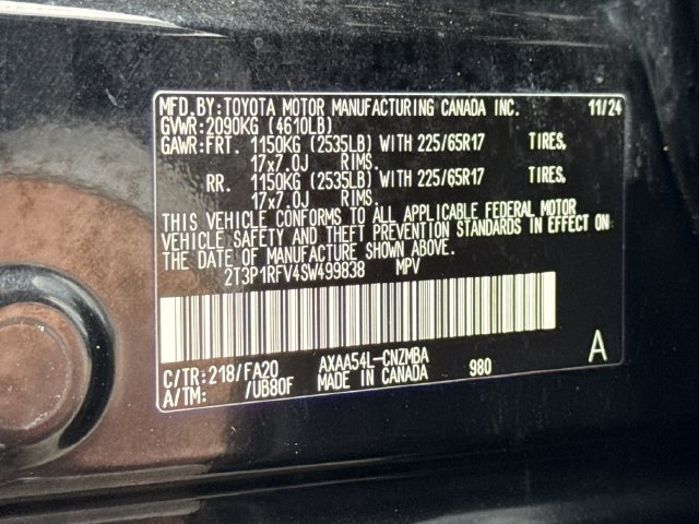 Used 2025 Toyota RAV4 XLE AWD/4WD image 17