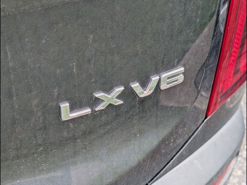 Used 2020 Kia Telluride LX FWD image 8