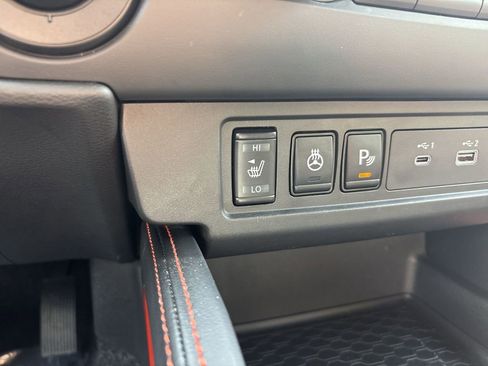 Certified 2025 Nissan Frontier PRO-4X w/ Pro Premium Package AWD/4WD image 31