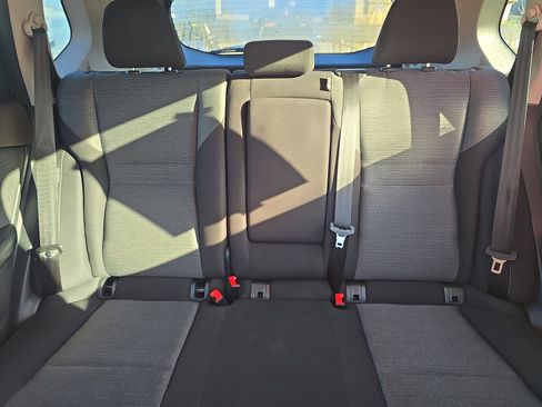 Used 2023 Nissan Rogue SV image 23