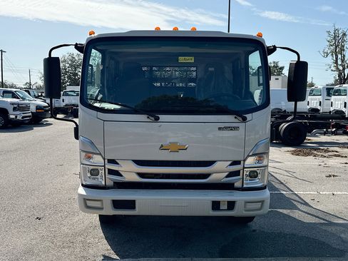 New 2024 Chevrolet Low Cab Forward image 2
