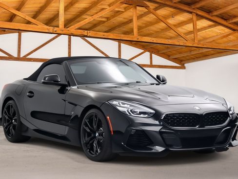 Used 2022 BMW Z4 sDrive30i w/ Premium Package RWD image 7