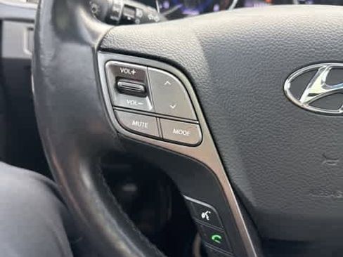 Used 2013 Hyundai Santa Fe Sport 2.0T w/ Technology Pkg image 16