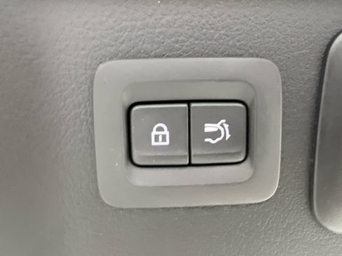 Certified 2025 MAZDA CX-90 3.3 Turbo S w/ Premium Package image 6