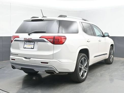 Used 2017 GMC Acadia Denali w/ Technology Package FWD image 14