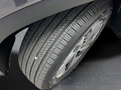 Used 2025 Hyundai Tucson SEL AWD/4WD image 35