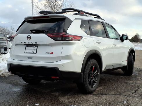 New 2026 Nissan Rogue SV w/ Rock Creek Premium Package AWD/4WD image 4