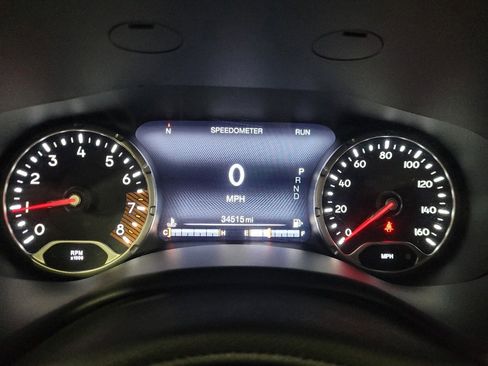 Used 2023 Jeep Renegade Latitude image 23