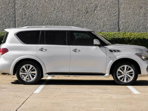 Used 2016 INFINITI QX80 2WD w/ Driver's Assistance Package image 8