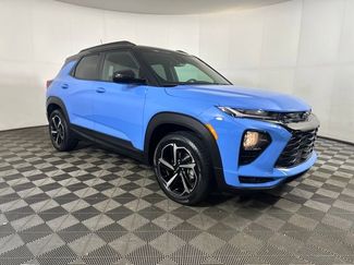 Used 2023 Chevrolet TrailBlazer RS w/ Sun and Liftgate Package video 2