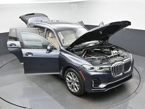 Used 2019 BMW X7 xDrive40i w/ Premium Package AWD/4WD image 46