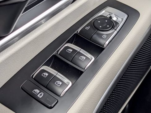 Certified 2024 Kia Telluride S w/ S Sunroof Package FWD image 35