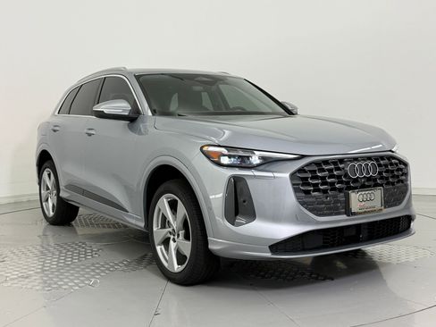 New 2025 Audi Q5 Premium Plus image 7