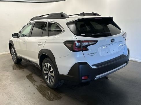 Certified 2025 Subaru Outback Limited image 30