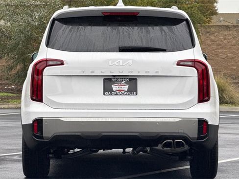 New 2025 Kia Telluride S image 6