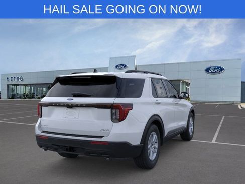 New 2026 Ford Explorer Active image 10