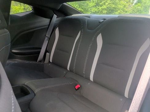Used 2021 Chevrolet Camaro LT w/ Technology Package RWD image 15