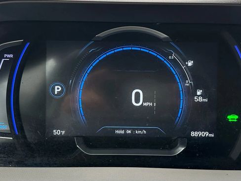 Used 2020 Hyundai Ioniq SE image 14