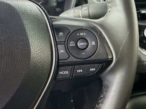 Used 2024 Toyota Corolla SE w/ Convenience Package FWD image 15