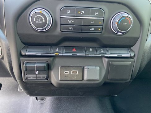 Used 2025 Chevrolet Silverado 2500 Custom AWD/4WD image 43