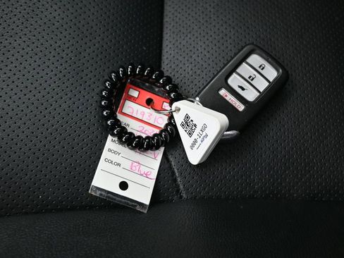 Used 2021 Honda HR-V EX-L image 27